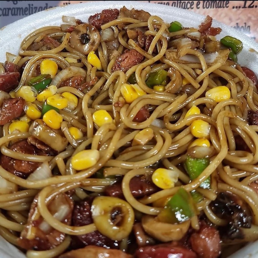MACARRÃO NA CHAPA TRADICIONAL